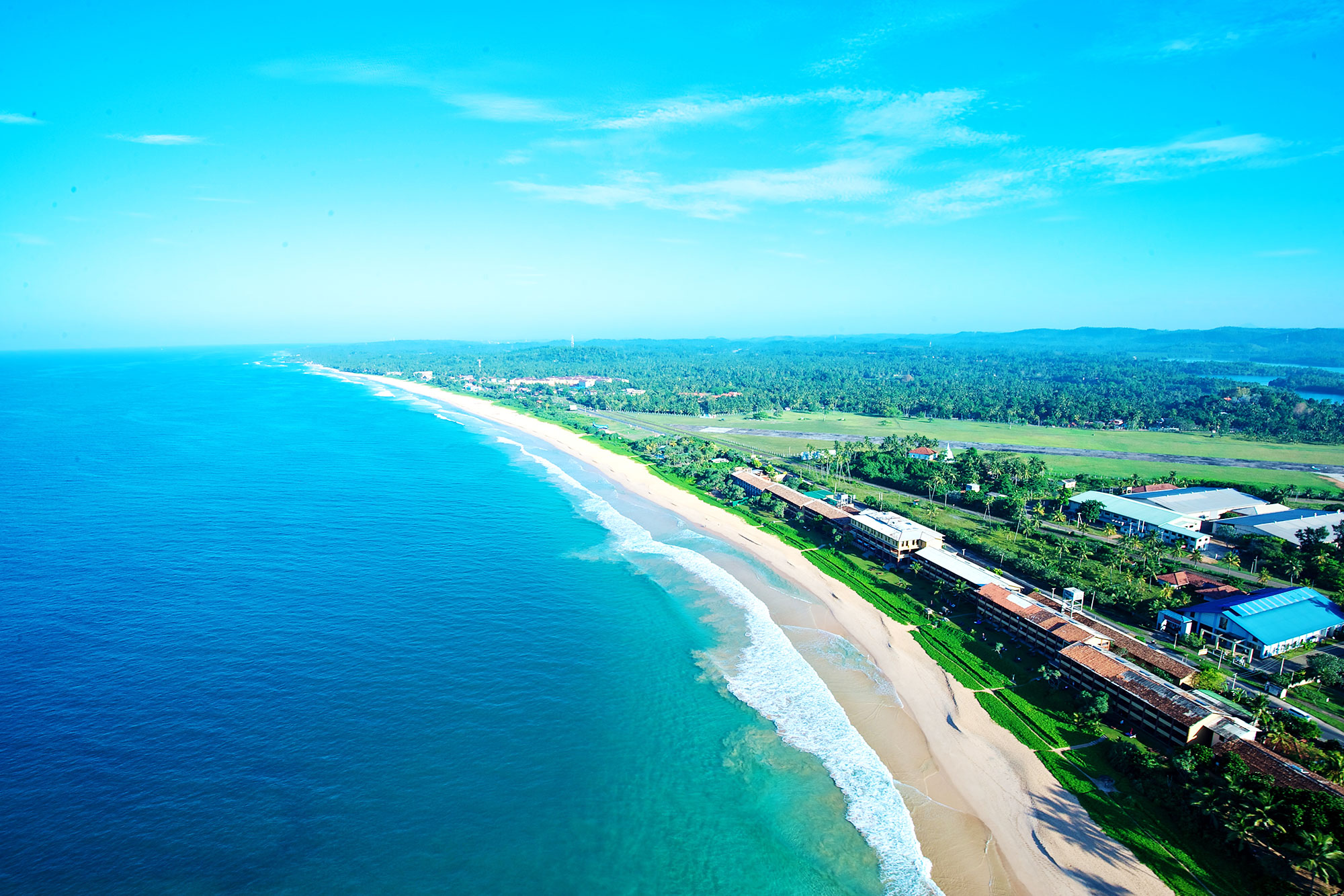 Казахстан шри ланка. Коггала Бич Шри Ланка. The long Beach Resort 4 Шри-Ланка Шри-Ланка Коггала. Шри Ланка Лонг Бич Коггала. Коггала Виладж.